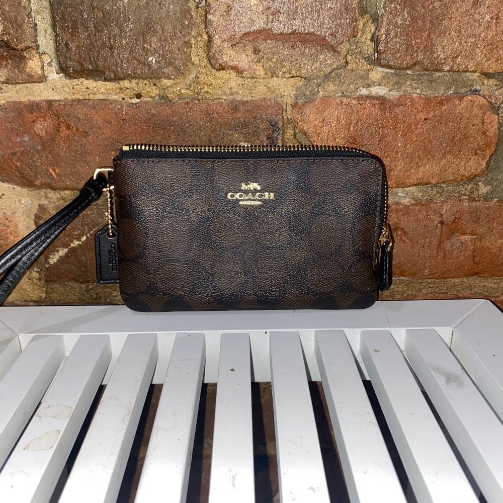 Coach Wallet / Clutch